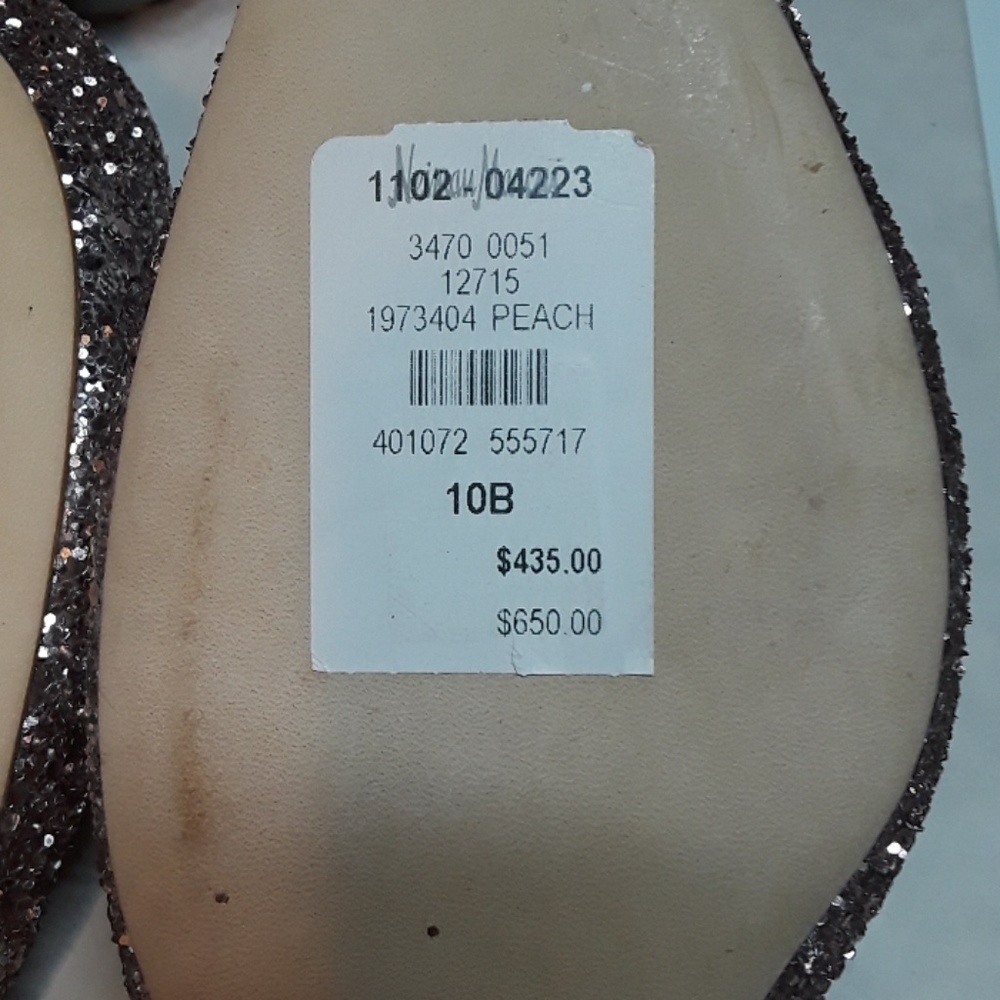 Shoes - Picture 4 of 8